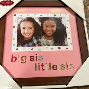 Great New 4” x 6” Picture Frame